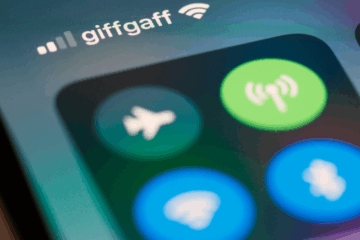 Smartphone screen showing Wi-Fi network connection and wireless settings icons